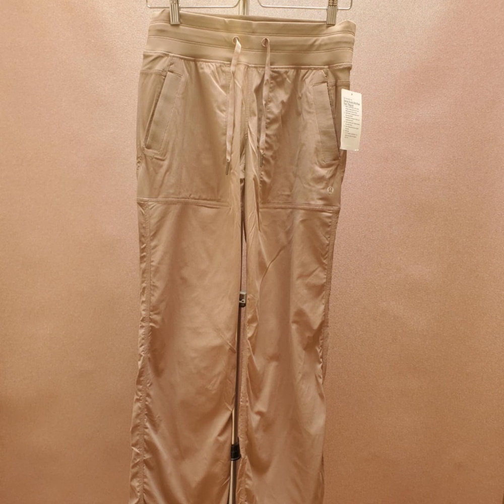 LULULEMON dance studio Mid-Rise pant - NWT